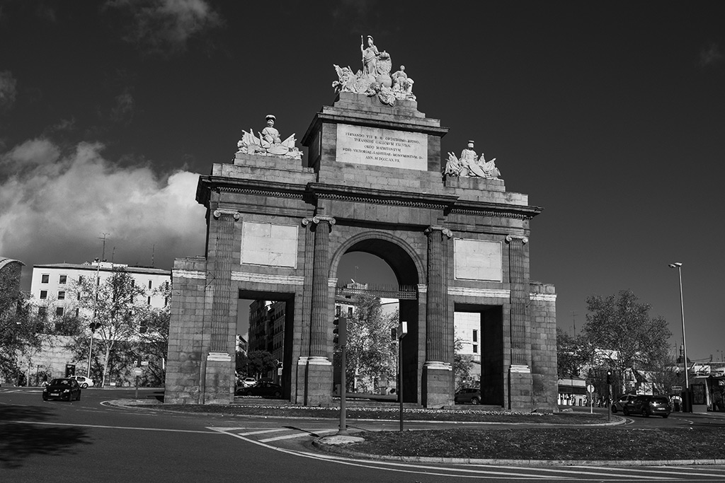 Puerta de Toledo - ©JMPhotographia.