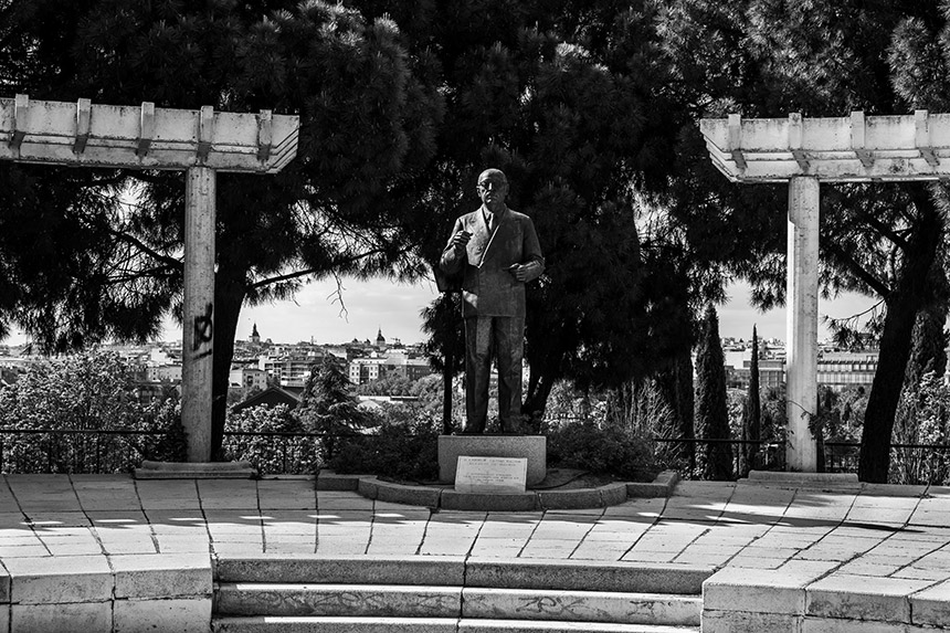 Monumento a Enrique Tierno Galván - ©JMPhotographia